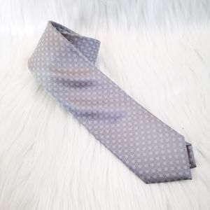 TAHARI Man's Classic Tie